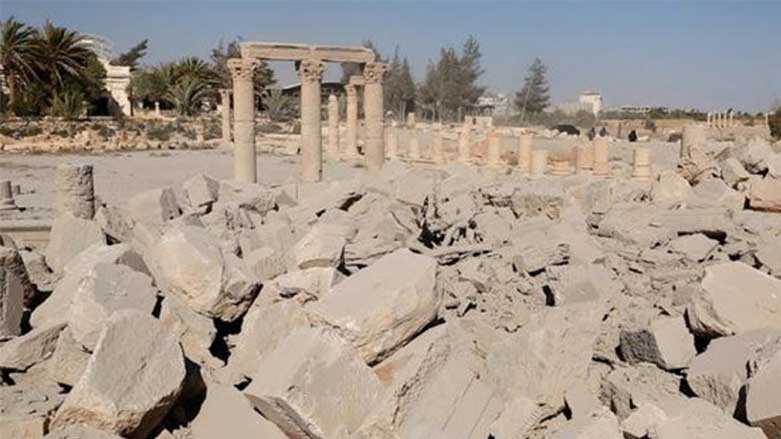 DAIŞ  rêya di navbera Tedmûr û bajarê Himsê de girt